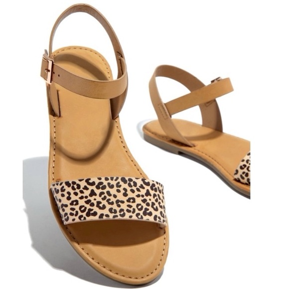 Cheetah Print Strappy Flat Sandals - Picture 2 of 9